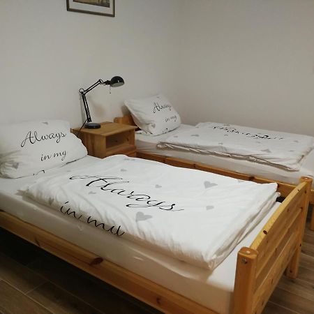 21A Comfortable Studio Taufkirchen Kültér fotó