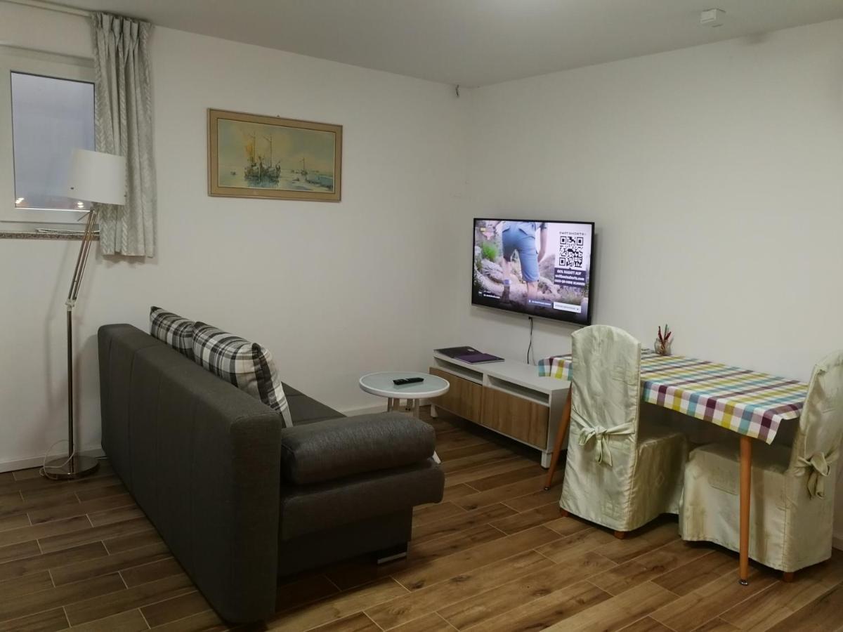 21A Comfortable Studio Taufkirchen Kültér fotó