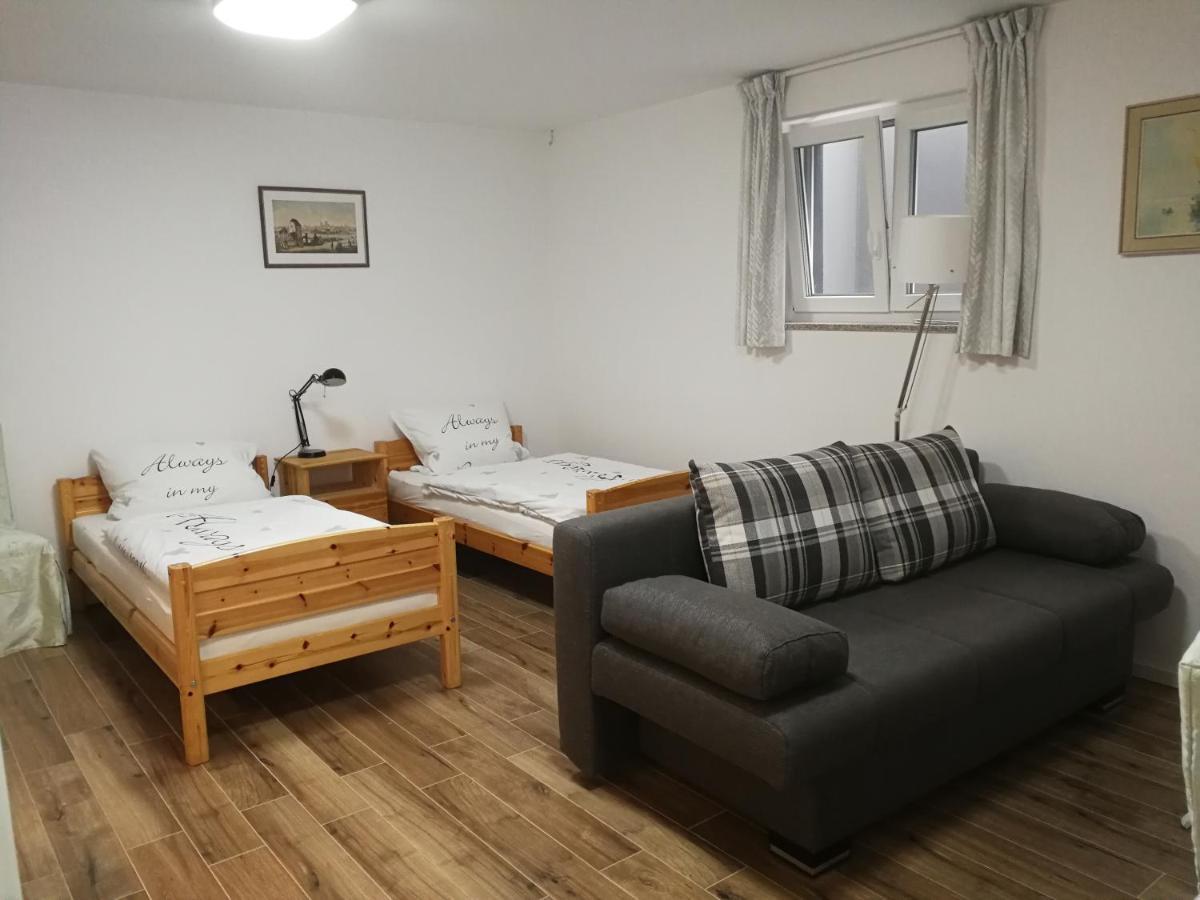 21A Comfortable Studio Taufkirchen Kültér fotó